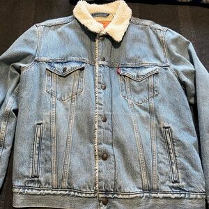 Levi's Denim Jacket with White Sherpa Lining